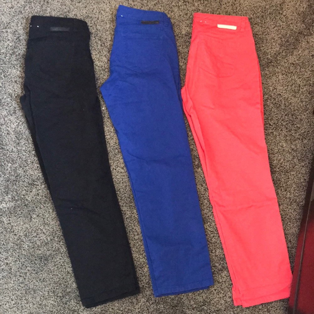 3 Calvin Klein pants
